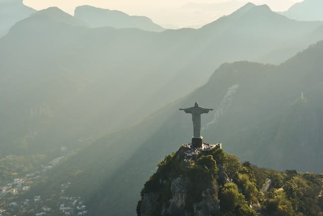 Rio de Janeiro: Une aventure inoubliable à travers les plages et les attractions magiques du Brésil